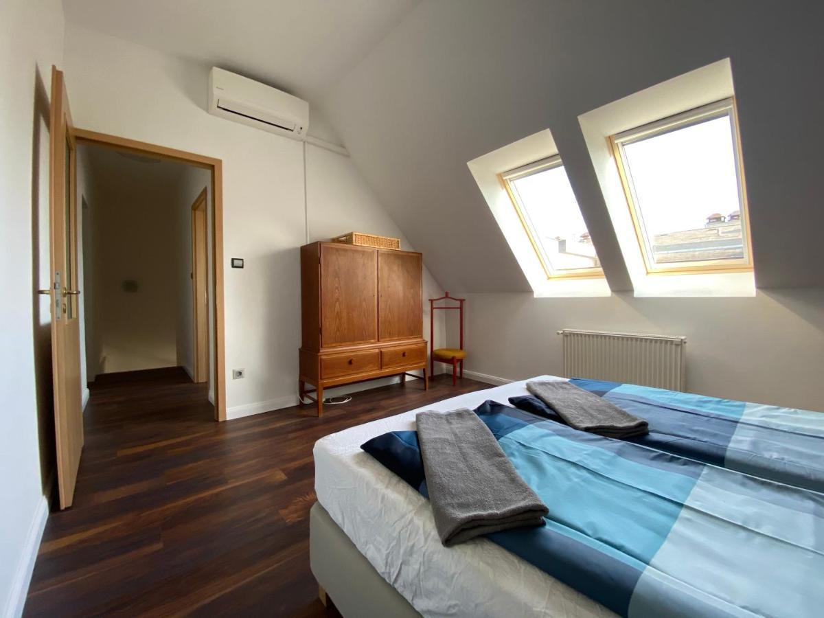 2 Bedroom 107 M2 Loft With Balcony Budapeszt Zewnętrze zdjęcie